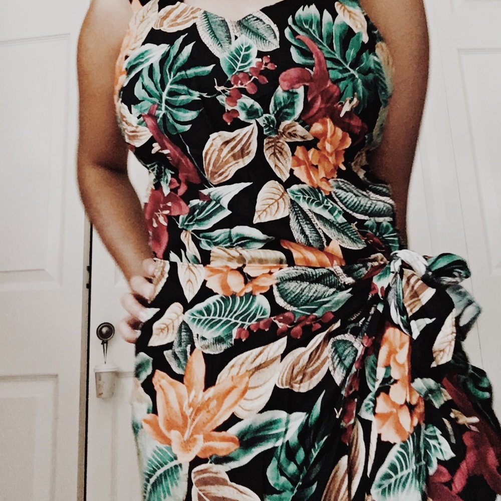 Super cute wrap dress vintage